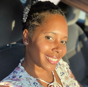 Meet your Posher, Lakesha